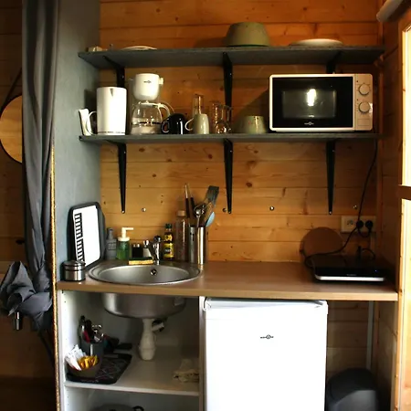 2 En Bois Avec Acces Piscine *